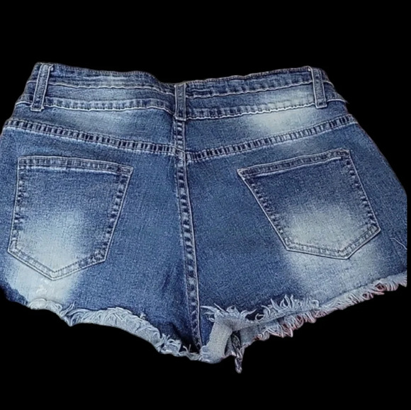 Jean Shorts - Picture 3 of 4